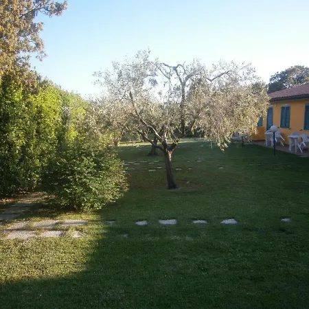 Gospodarstwo agroturystyczne La Grande Quercia *